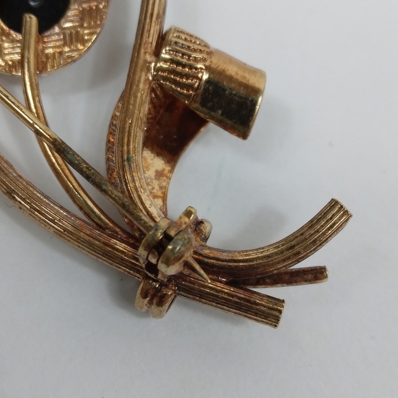 Unsigned Designer Black Glass 14K GF Clear Rhinestone Flower Brooch Vintage - Picture 6 of 7